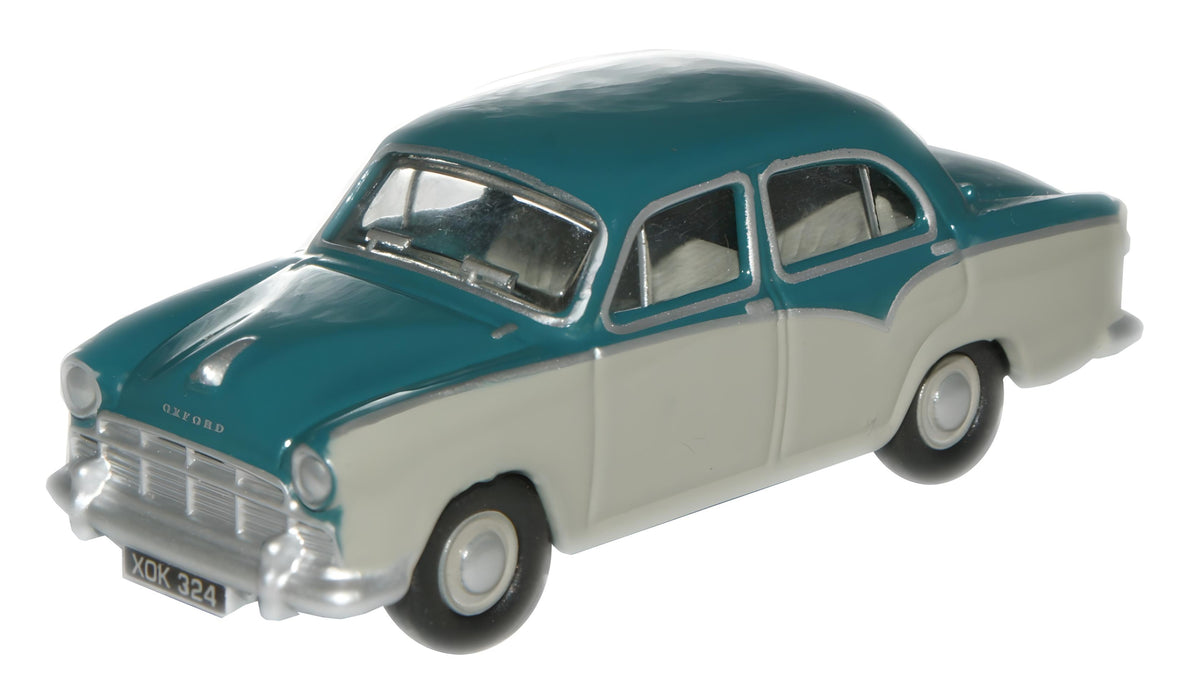Oxford Diecast Turquoise/Grey Morris Oxford - 1:76 Scale 76MO005