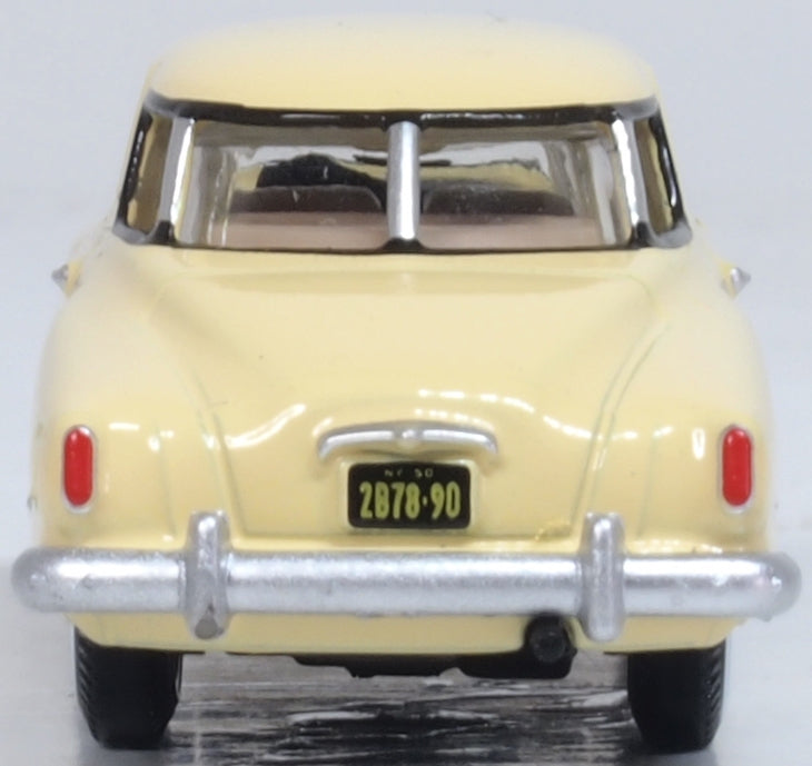 Oxford Diecast 1950 Studebaker Champion Starlight Coupe Tulip Cream