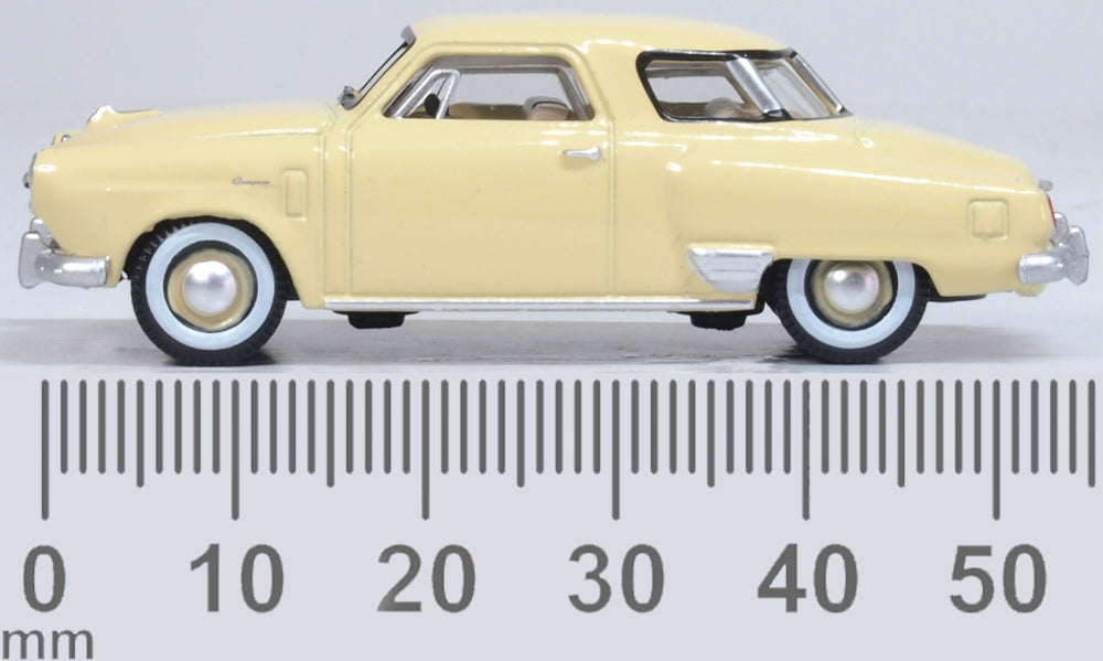 Oxford Diecast 1950 Studebaker Champion Starlight Coupe Tulip Cream