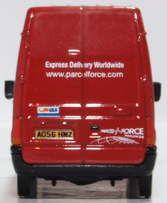 Oxford Diecast Ford Transit Mk5 Parcelforce 76FT034