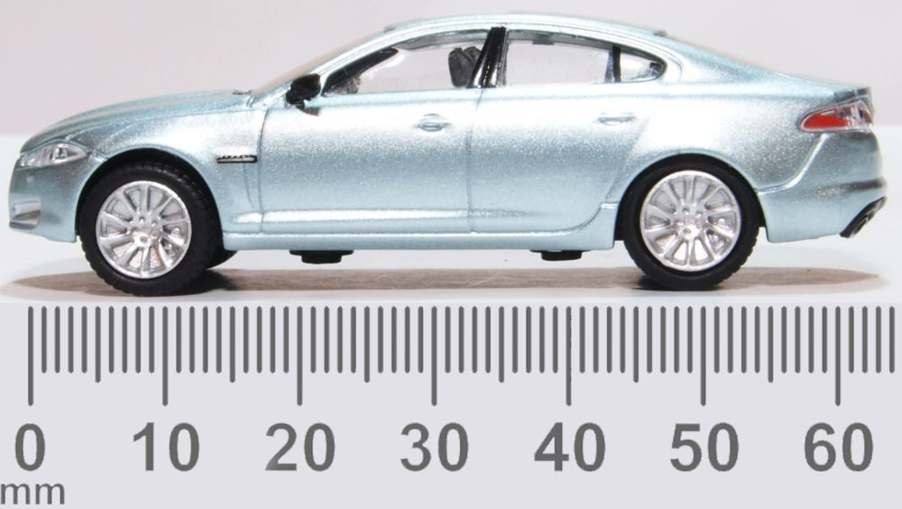 Oxford Diecast Jaguar XF Crystal Blue 76XF006
