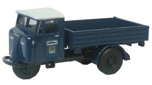 Oxford Diecast Leeds City Transport - 1:76 Scale 76MH002