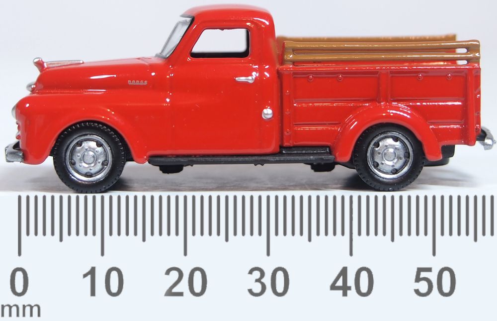 Oxford Diecast Dodge B-1B Pick Up 1948 Truck Red
