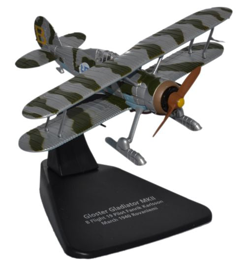 Oxford Diecast Gloster Gladiator with Skis  1:72 Scale Model Aircraft AC056