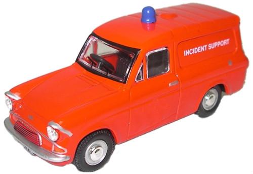 OXFORD DIECAST ANG022 Fire Incident Support Oxford Commercials 1:43 Scale Model Fire Theme