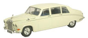 OXFORD DIECAST DS001 Daimler DS420 Old English White Oxford Automobile 1:43 Scale Model 