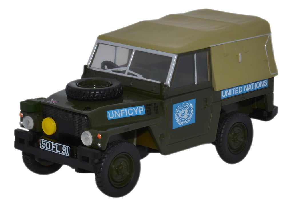 Oxford Diecast Land Rover 1/2 Ton Lightweight United Nations - 1:43 Scale 43LRL001