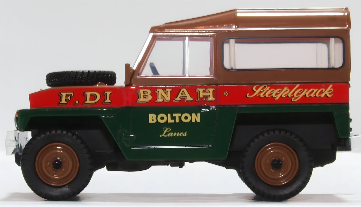 Oxford Diecast Land Rover Lightweight Hard Top Fred Dibnah 76LRL006 1:76 Scale Left