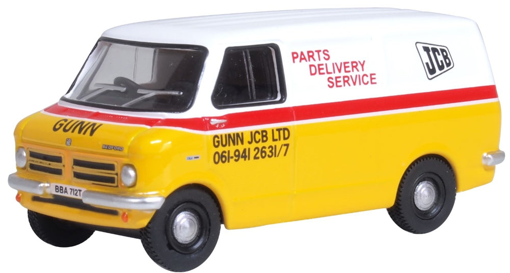 Oxford Diecast Gunn JCB Bedford CF 1:76