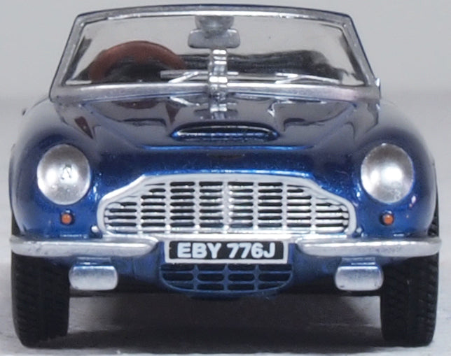 Oxford Diecast Aston Martin Db6 MkII Volante Seychelles Blue (King Charles III) 1:76