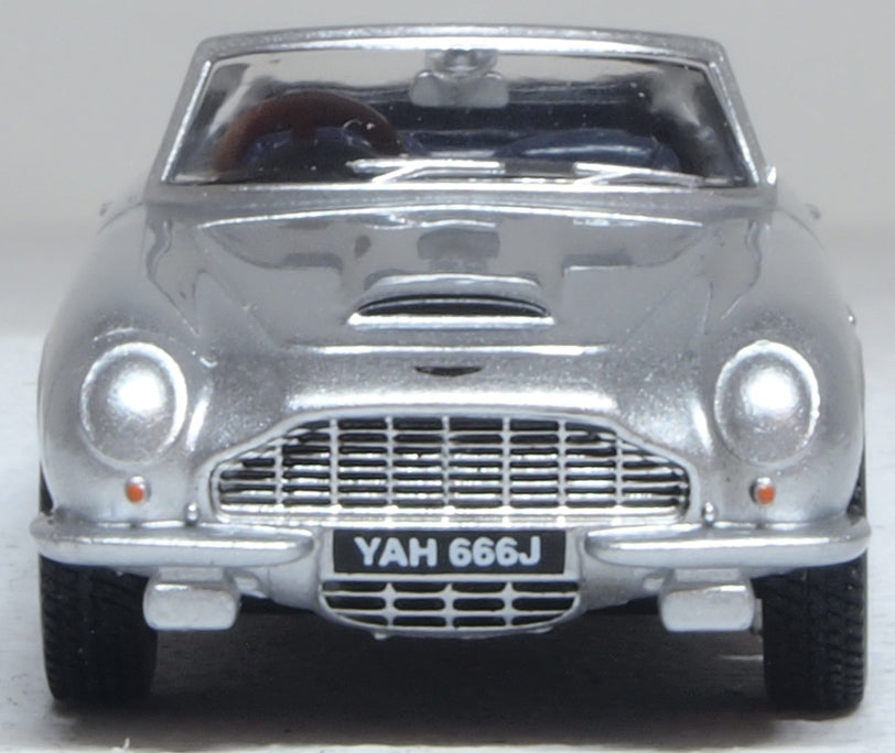 Oxford Diecast Aston Martin DB6 MkII Volante Silver Birch 1:76