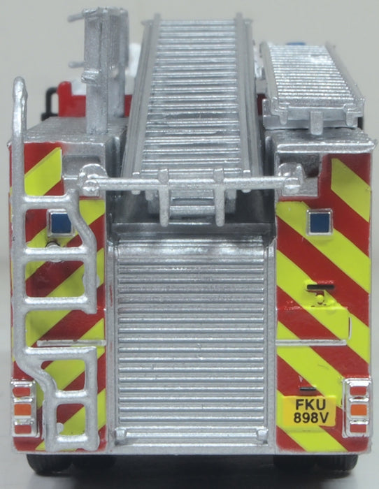 Oxford Diecast Dennis RS South Yorkshire Fire & Rescue Service 1:76