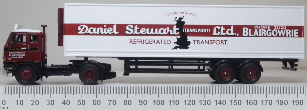 Oxford Diecast Volvo F88 Short Fridge Trailer Daniel Stewart 1:76