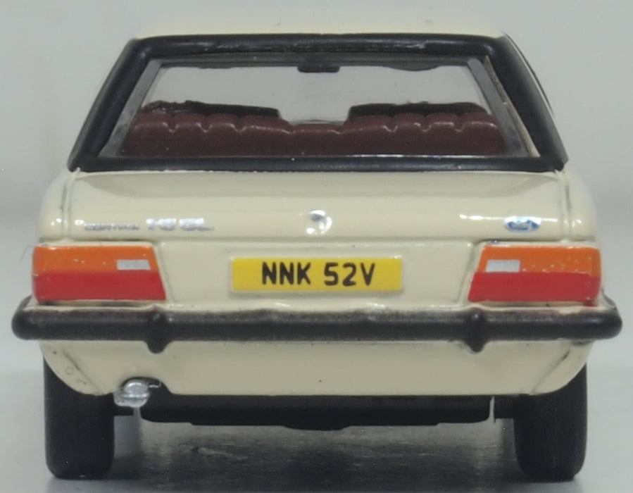 Oxford Diecast Ford Cortina Mk5 Cordoba Beige 1:76