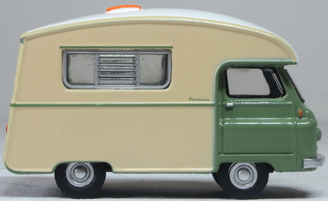 Oxford Diecast Morris J2 Paralanian 1963 Sage Green/Pale Ivory 1:76