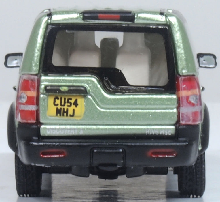 Model of the Land Rover Discovery 3 Vienna Green by Oxford at 1:76 scale.
