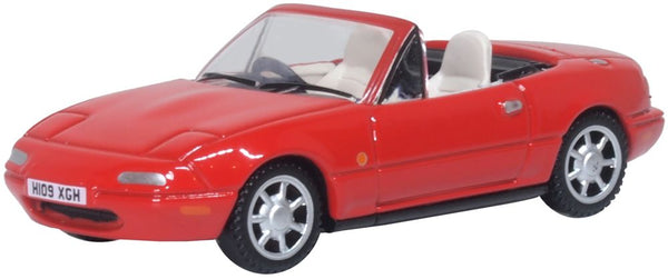 OXFORD DIECAST 1:76 Scale Mazda MX5 Mk1 (Open) Classic Red