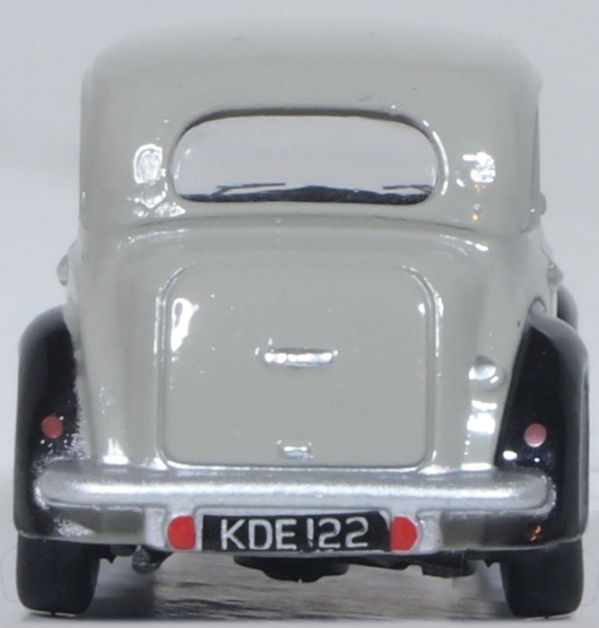 Oxford Diecast Morris Eight E Saloon Grey