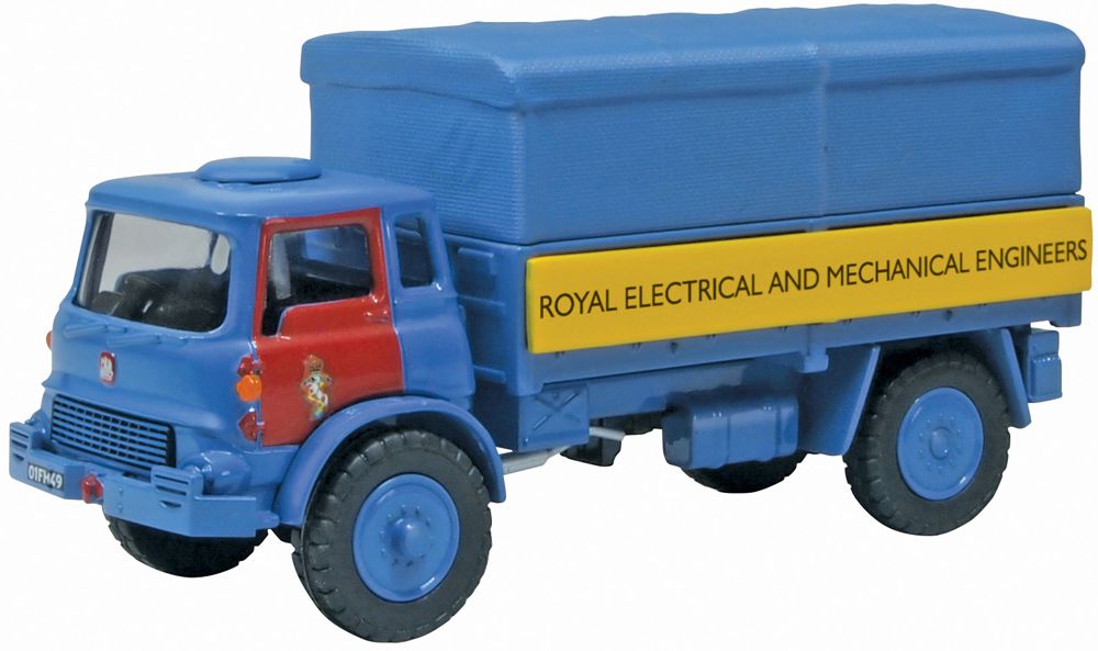 Oxford Diecast Bedford MK Reme Recruiting Team 1:76