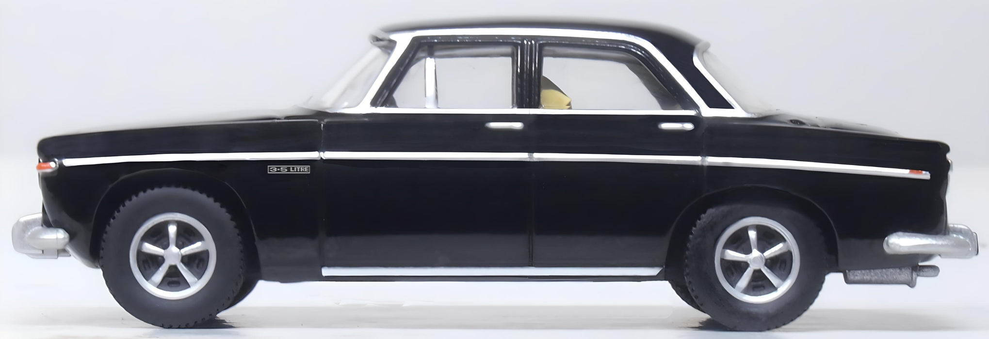 Oxford Diecast Rover P5b Black (Wilson/Thatcher) 1:76 scale - 76RP5002 left