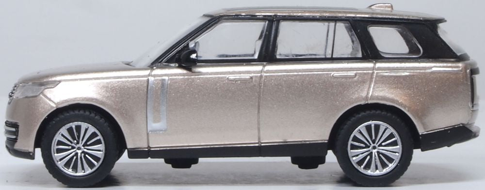 Oxford Diecast Range Rover L460 SWB 1st Edition Batumi Gold