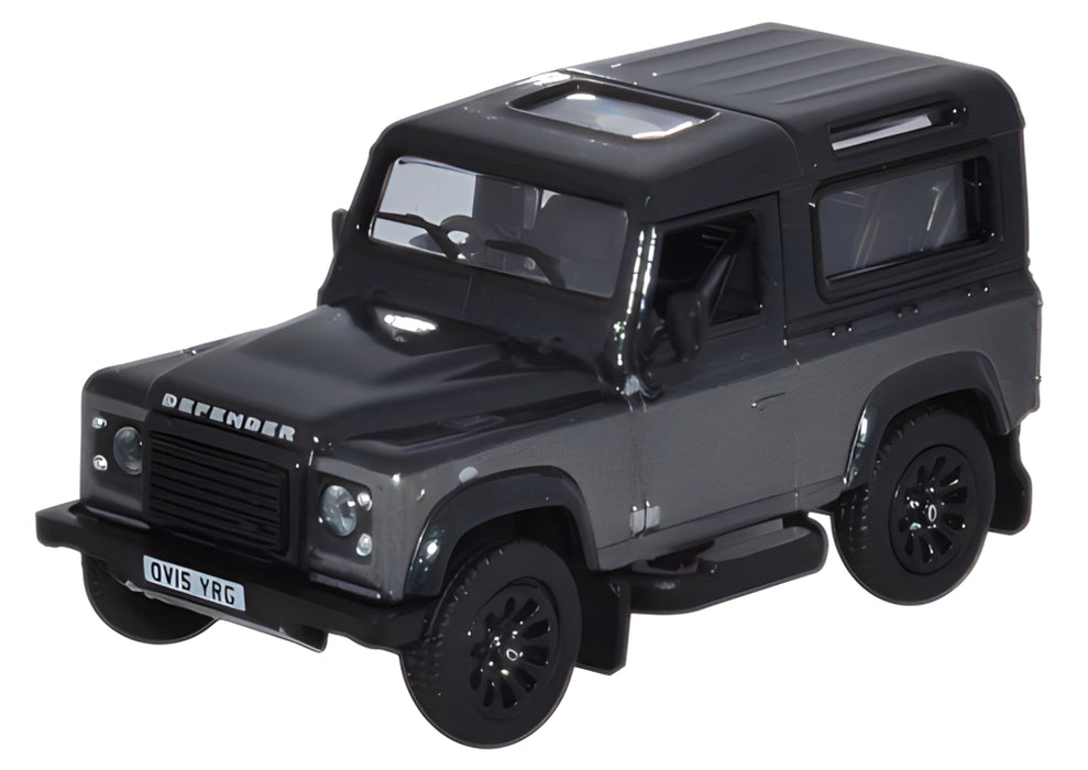 1:76 Scale Oxford Land Rover - OV15 YRG - Part of Set
