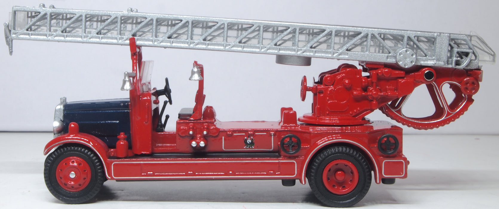 Oxford Diecast Leyland TLM Liverpool Fire Brigade 1:76