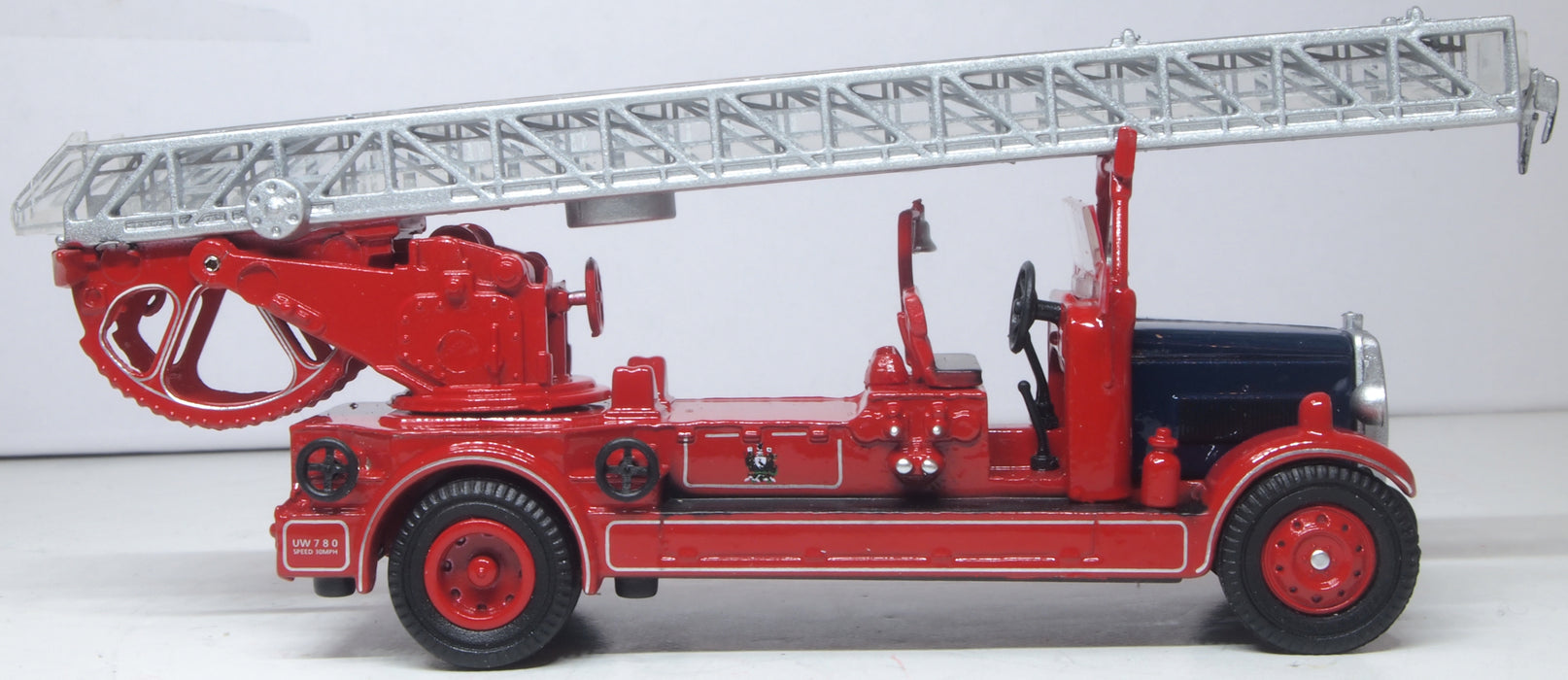 Oxford Diecast Leyland TLM Liverpool Fire Brigade 1:76