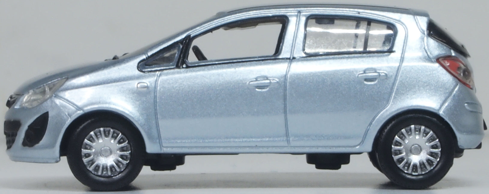 Oxford Diecast Vauxhall Corsa Silver Lightning 1:76