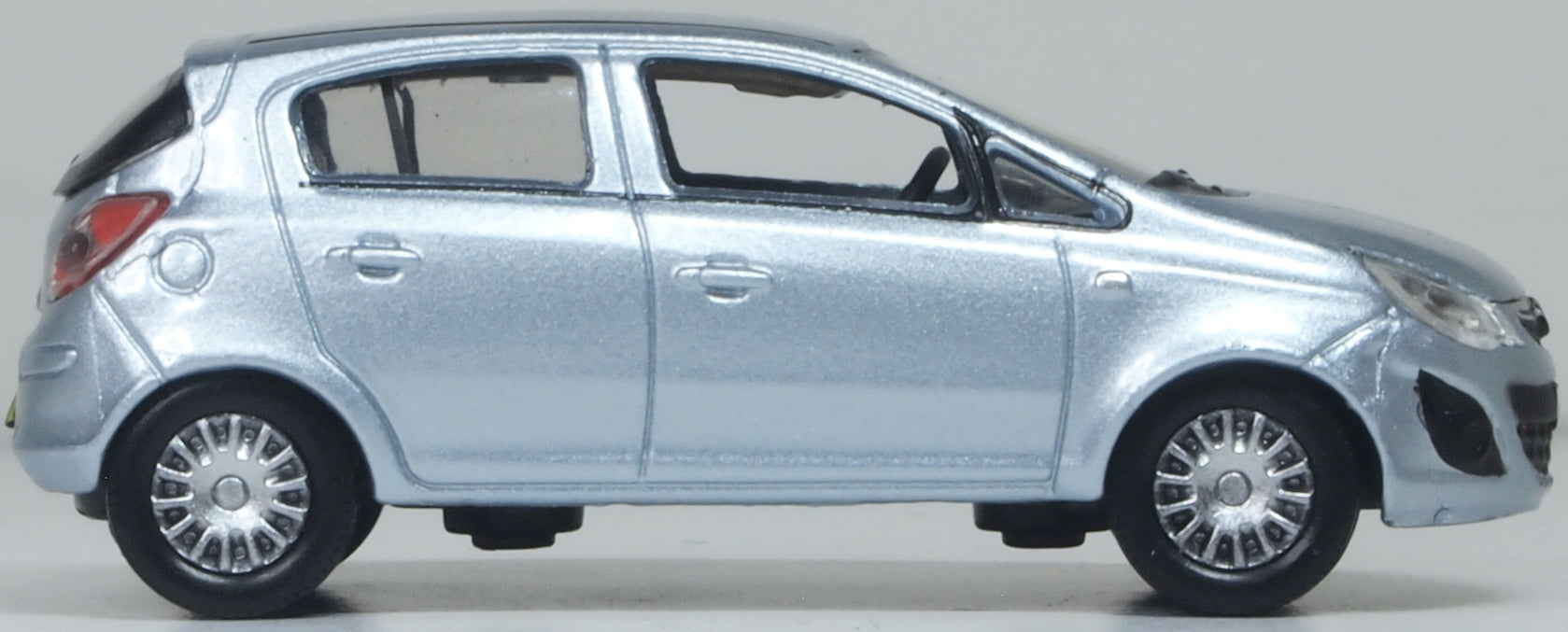 Oxford Diecast Vauxhall Corsa Silver Lightning 1:76