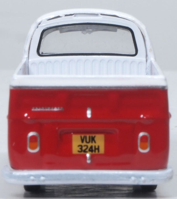 Model of the VW Bay Window Pick Up Poppy Red/White by Oxford at 1:76 scale.