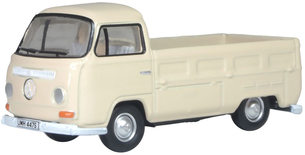 Oxford Diecast VW T2 Bay Window Pick Up Dakota Beige 1:76