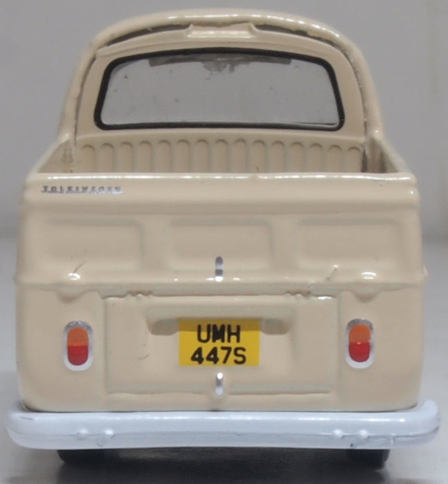 Oxford Diecast VW T2 Bay Window Pick Up Dakota Beige 1:76