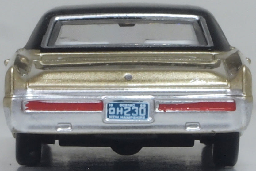 Oxford Diecast 1968 Buick Electra 225 Ivory Gold Mist/Black 1:87