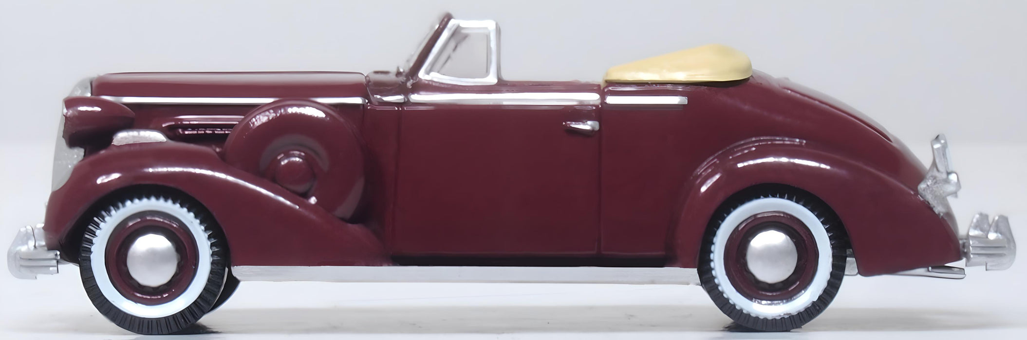 Oxford Diecast 1:87 Buick Special Convertible Coupe 1936 Cardinal Maroon 87BS36003 Left