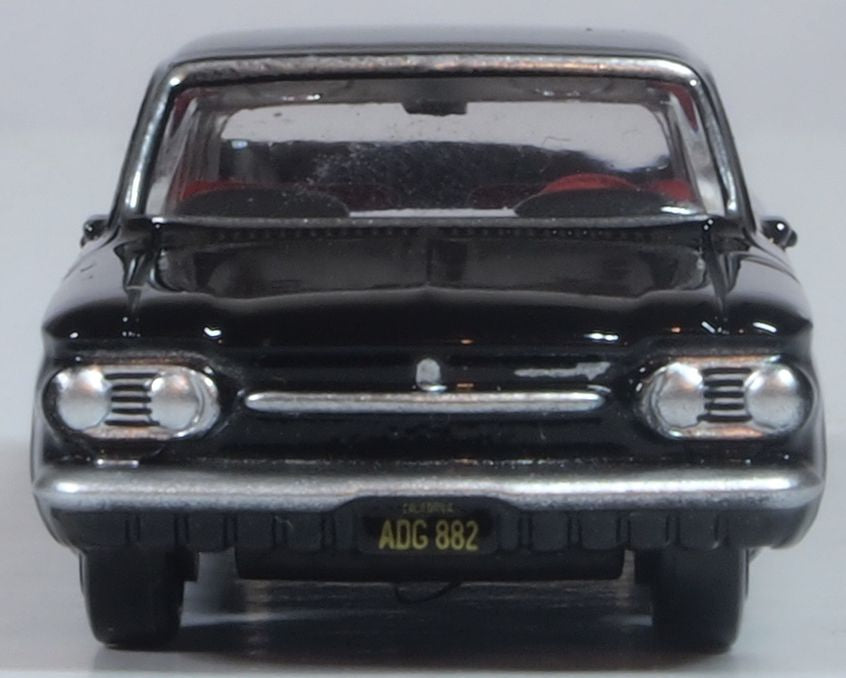 Oxford Diecast Chevrolet Corvair Coupe 1963 Tuxedo Black