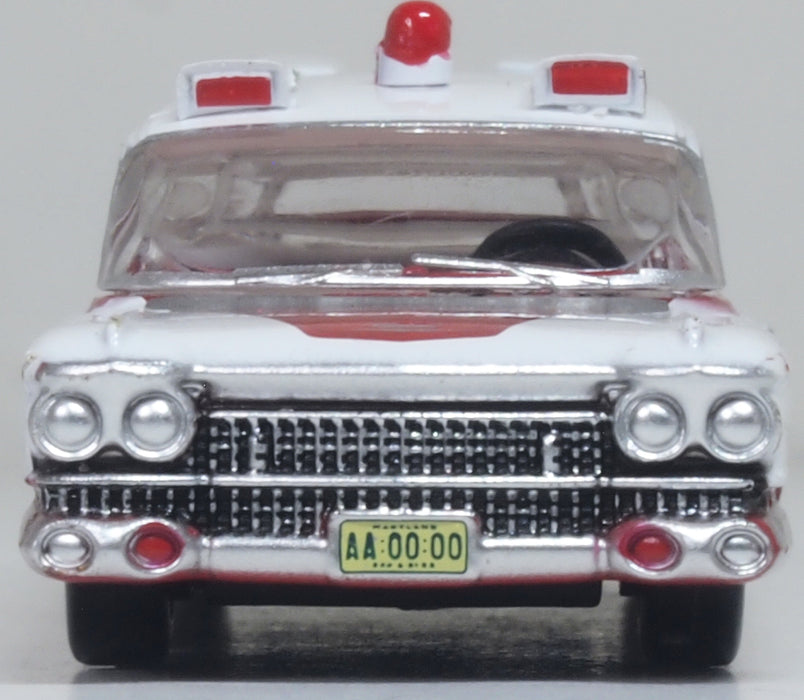 Oxford Diecast 1959 Cadillac Miller-Meteor Ambulance 1:87