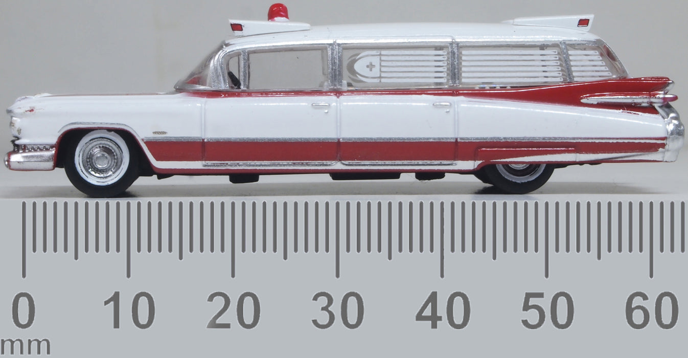Oxford Diecast 1959 Cadillac Miller-Meteor Ambulance 1:87