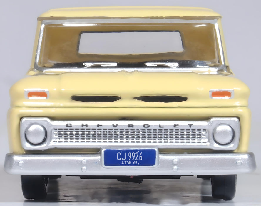 Oxford Diecast Chevrolet Stepside Pick Up 1965 Yellow 1:87  Scale Front