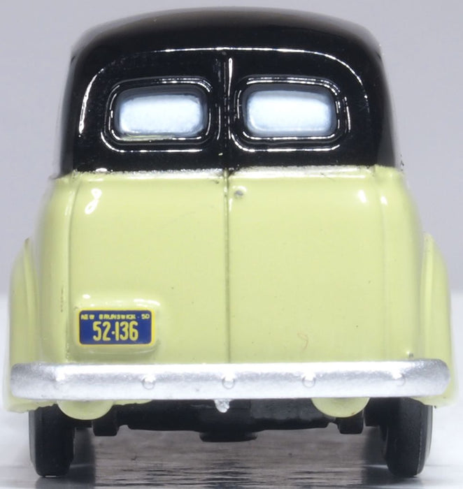 87CV50004 Oxford Diecast Chevrolet Panel Van 1950 Speciality Foods Rear