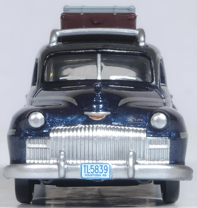 Oxford Diecast Desoto Suburban 1946-48 Butterfly Blue and Crystal Gray 1:87 Scale Front