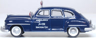 Oxford Diecast Junction City Ambulance Desoto Suburban 1946/8 1:87 Scale Left