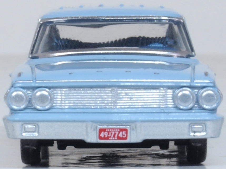 Oxford Diecast 1964 Ford Country Sedan Skylight Blue