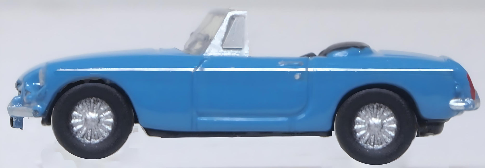 Model of the Iris Blue MGB Roadster by Oxford at 1:148 scale  Left