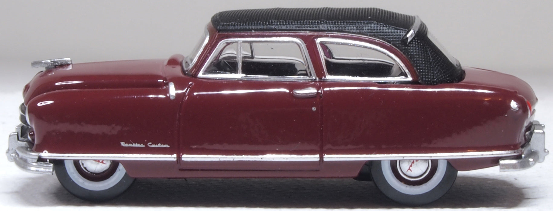 Oxford Diecast 1950 Nash Rambler Custom Landau Convertible (closed) Sunset Maroon 1:87