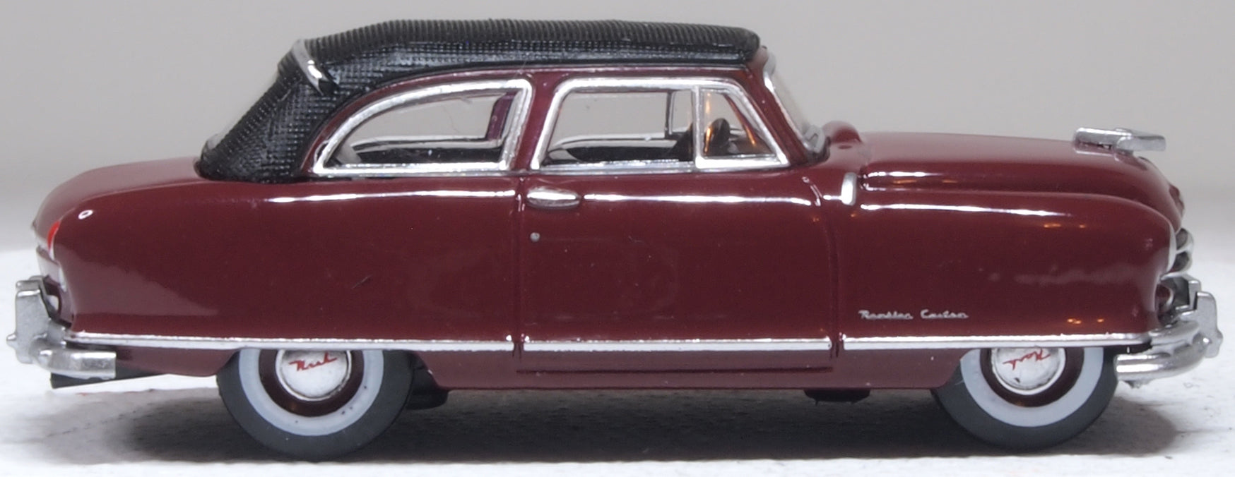 Oxford Diecast 1950 Nash Rambler Custom Landau Convertible (closed) Sunset Maroon 1:87