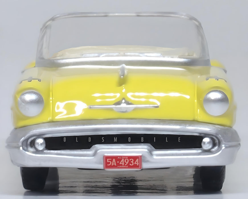 Oxford Diecast Oldsmobile 88 Convertible 1957 Coronado Yellow 87OC57001 Front