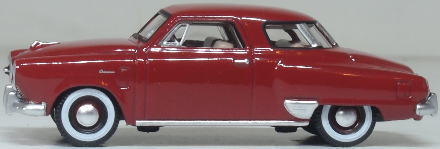 Oxford Diecast 1950 Studebaker Champion Starlight Coupe Commanche Red 1:87