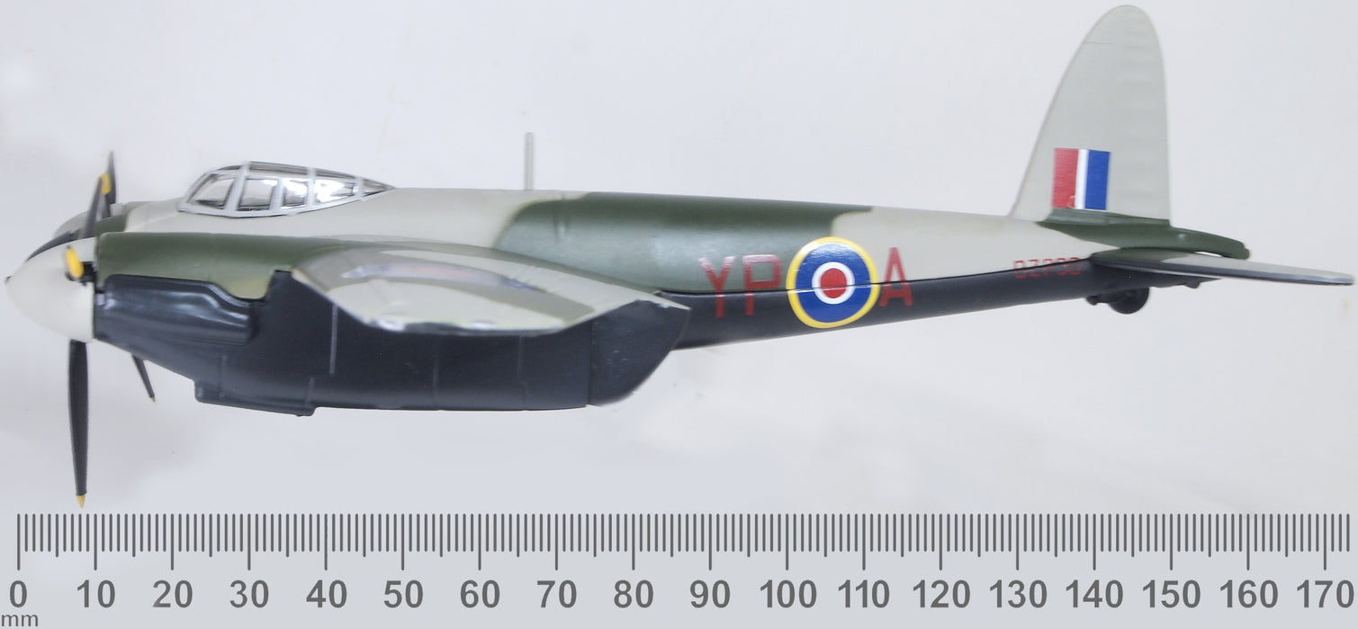 Oxford Diecast 1943 D H Mosquito NF MkII P.G.Wykeham-Barnes. Raf No.23 Sqn. Malta 1:72