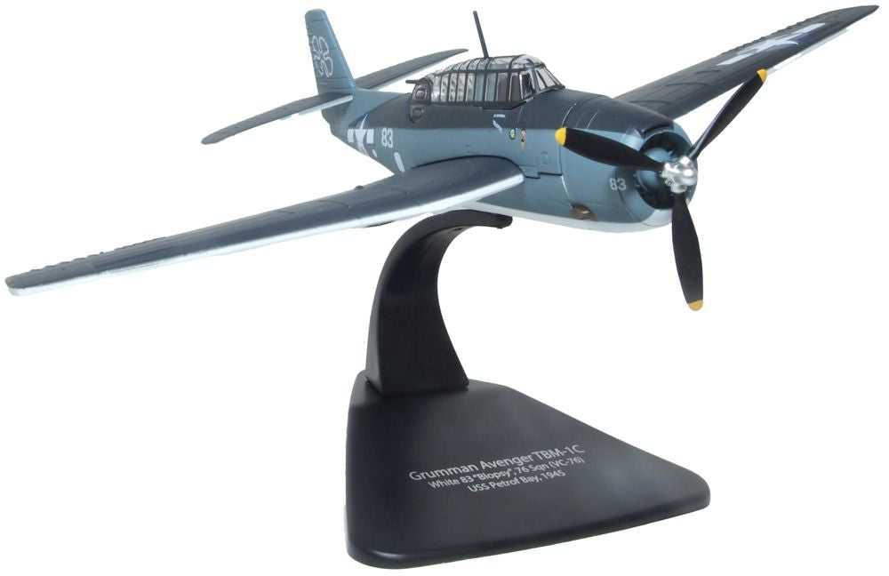 Oxford Diecast Grumman Avenger White 83 Blopsy Composite Sqn.76 USS Petrof Bay 1945 1:72